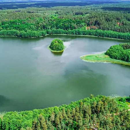 2 Bedroom Awesome In Holiday home