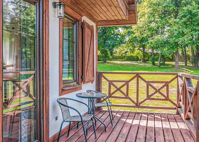 2 Bedroom Awesome In Holiday home